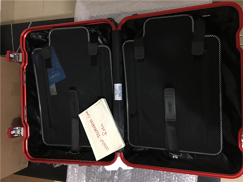 supreme travel case